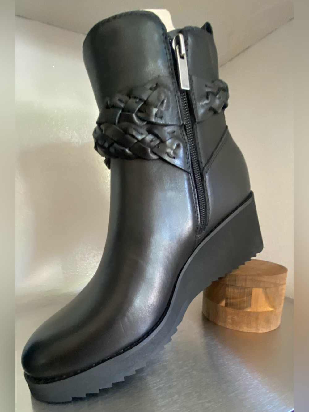 NEW-EARTH WOMENS LEATHER WEDGE ZIP UP ANKLE BOOTS WITH BRAIDED STRAP - Picture 6 of 16